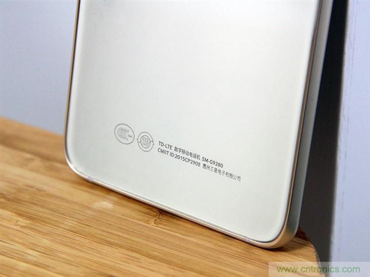 三星S6 edge+評測：擊退note 5，帶著雙曲屏卷土重來