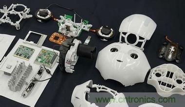 拆解筆記本不過癮，那就來拆拆日本情感機器人吧！