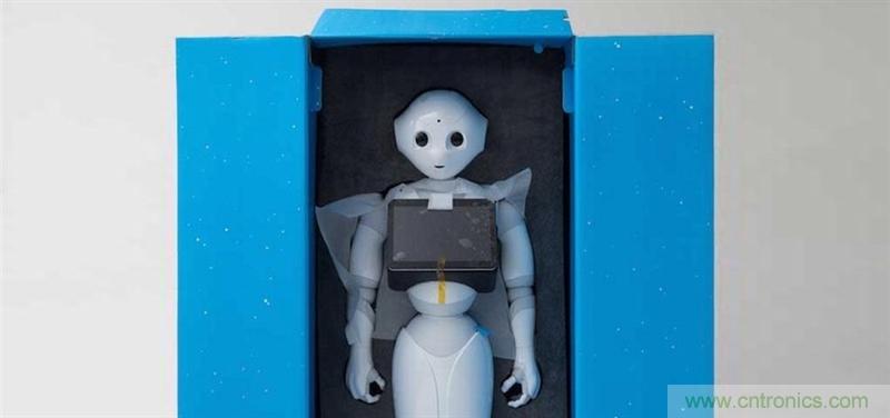 拆解筆記本不過癮，那就來拆拆日本情感機器人吧！