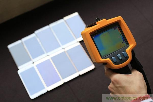 2015年9款千元智能手機(jī)橫評(píng)：誰才是紅海霸主？