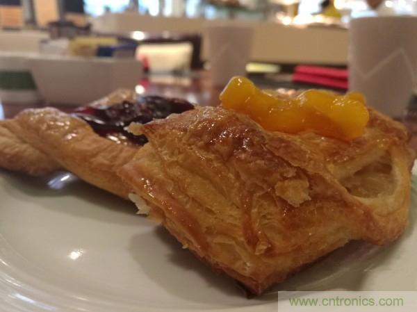 新旗艦Mate 8全評測：橫空出世！能否延續(xù)一機(jī)難求？