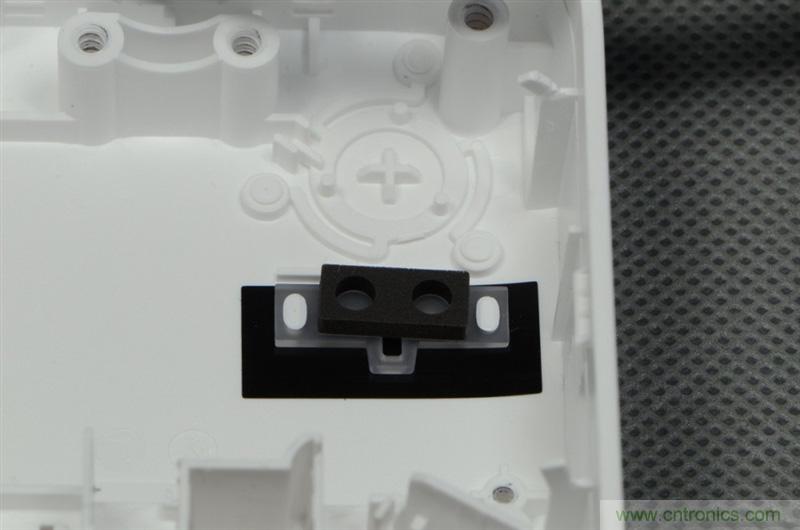 做工怒贊 神秘芯片！小米智能插線板拆解、評(píng)測(cè)