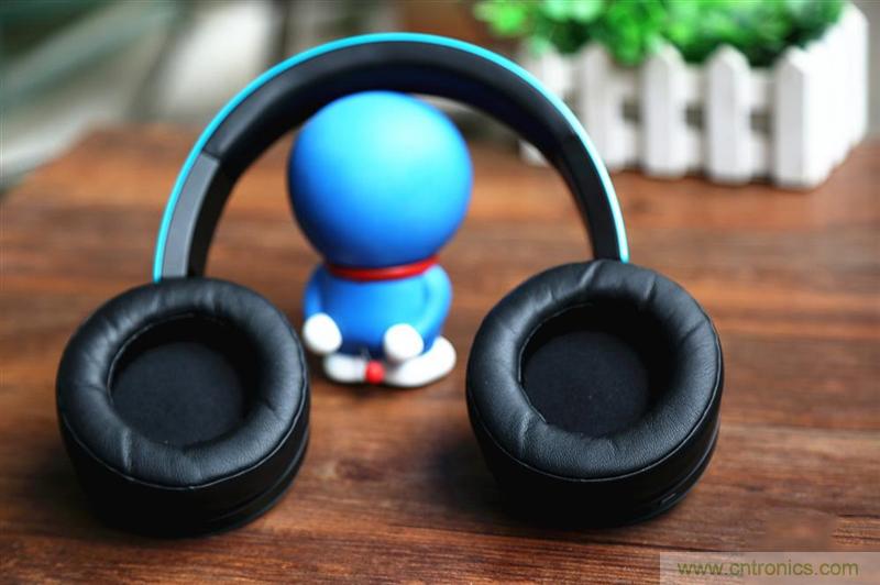 頭條哥的夢想之作！FIIL耳機能讓汪峰上頭條否？