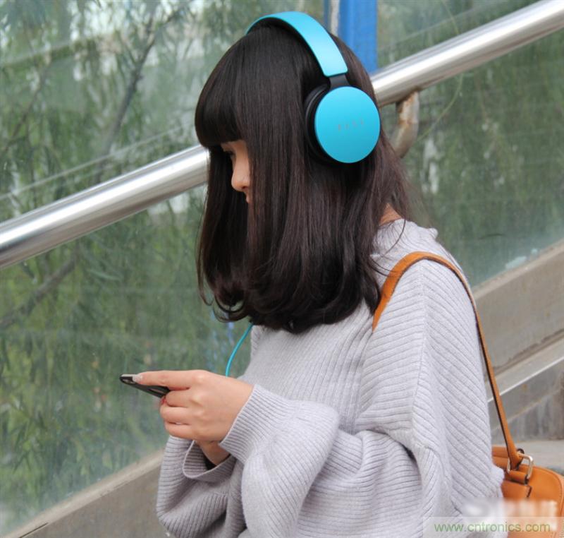 頭條哥的夢想之作！FIIL耳機能讓汪峰上頭條否？