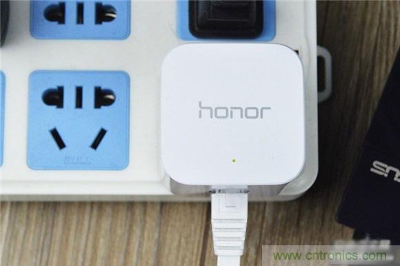 大House也能隨心連，榮耀WiFi穿墻寶評(píng)測(cè)