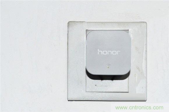 大House也能隨心連，榮耀WiFi穿墻寶評(píng)測(cè)