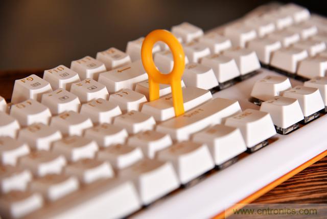 左手寫愛，右手寫他&mdash;&mdash;從此鍵盤鼠標不分家！