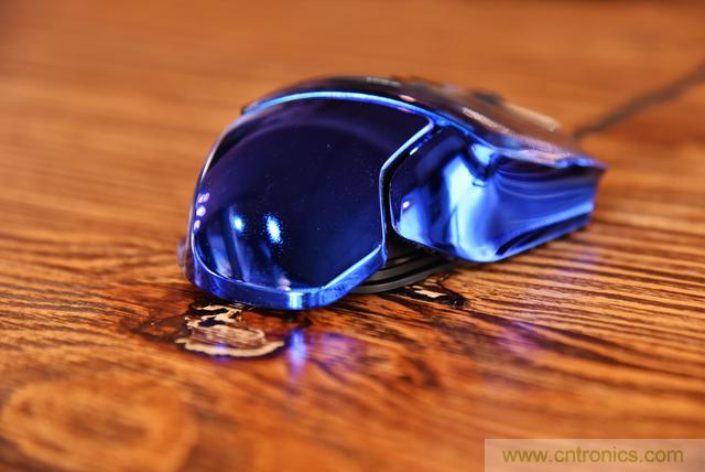 左手寫愛，右手寫他&mdash;&mdash;從此鍵盤鼠標不分家！