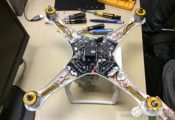 真飛機(jī)拆不著，那就來拆拆無人機(jī)&ldquo;鼻祖&rdquo;大疆吧！