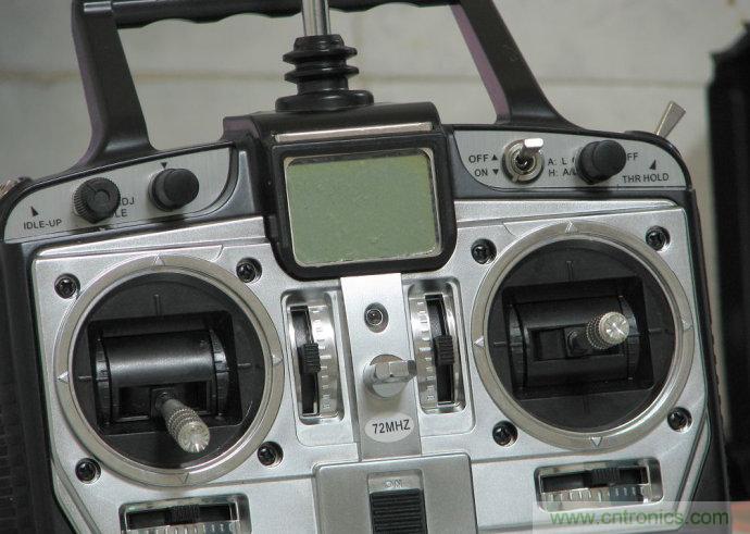 無人機(jī) DIY 制作全過程，酷得不要不要的！