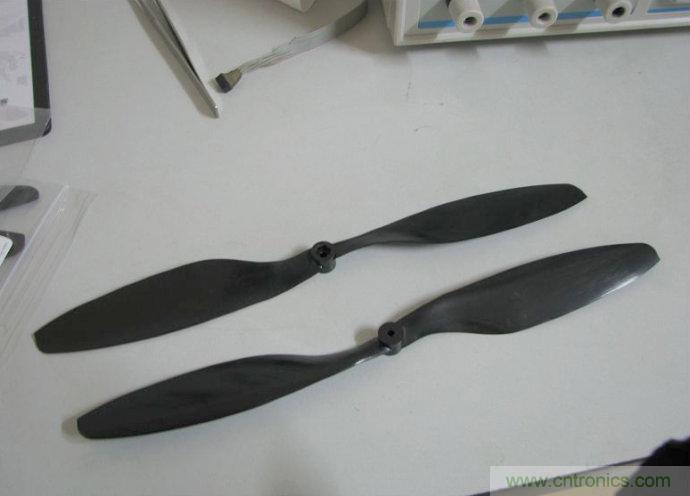 無人機(jī) DIY 制作全過程，酷得不要不要的！