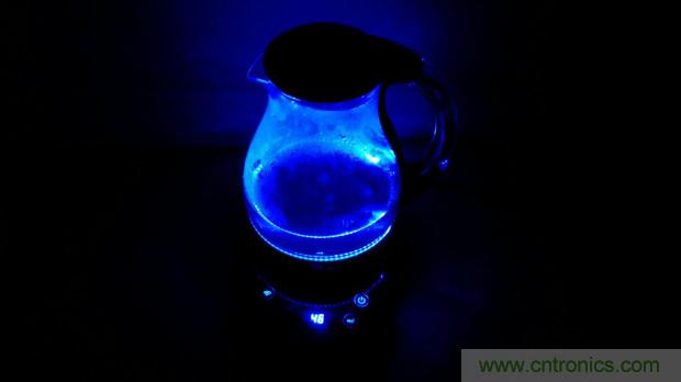 新的智能養(yǎng)生之道，從一個(gè)易叮云智能水壺開(kāi)始