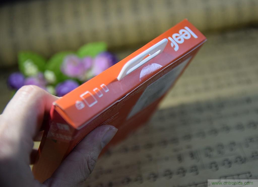 不越獄，就能隨意給iPad增容的影音娛樂利器