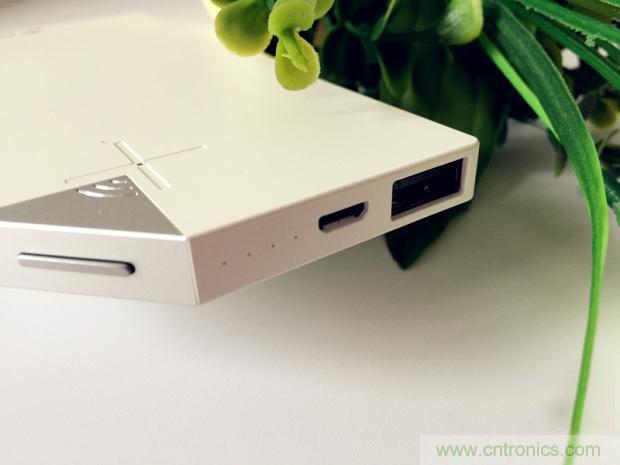 長(zhǎng)虹流云智能電源，集&ldquo;充電&rdquo;+&ldquo;存儲(chǔ)&rdquo;于一身