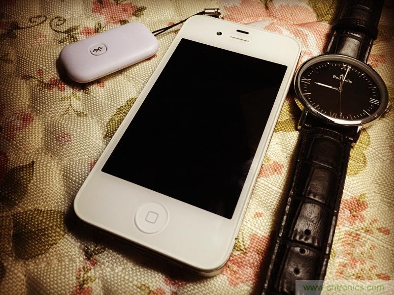 &ldquo;雙享號(hào)&rdquo;讓 iPhone 實(shí)現(xiàn)雙卡雙待，So easy！