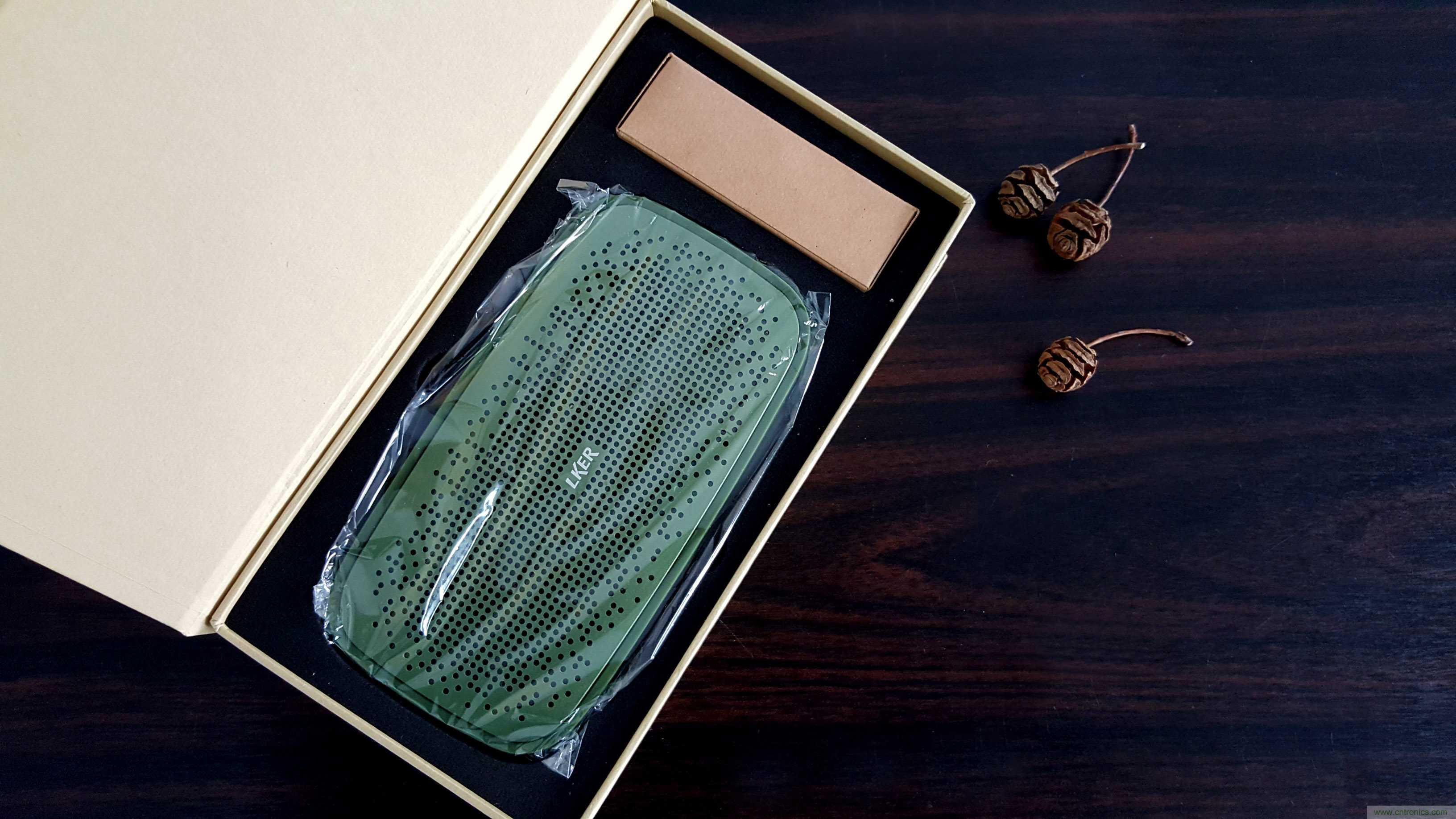 搞怪&ldquo;美人魚(yú)&rdquo;盡享靈克藍(lán)牙音箱的天籟之音！