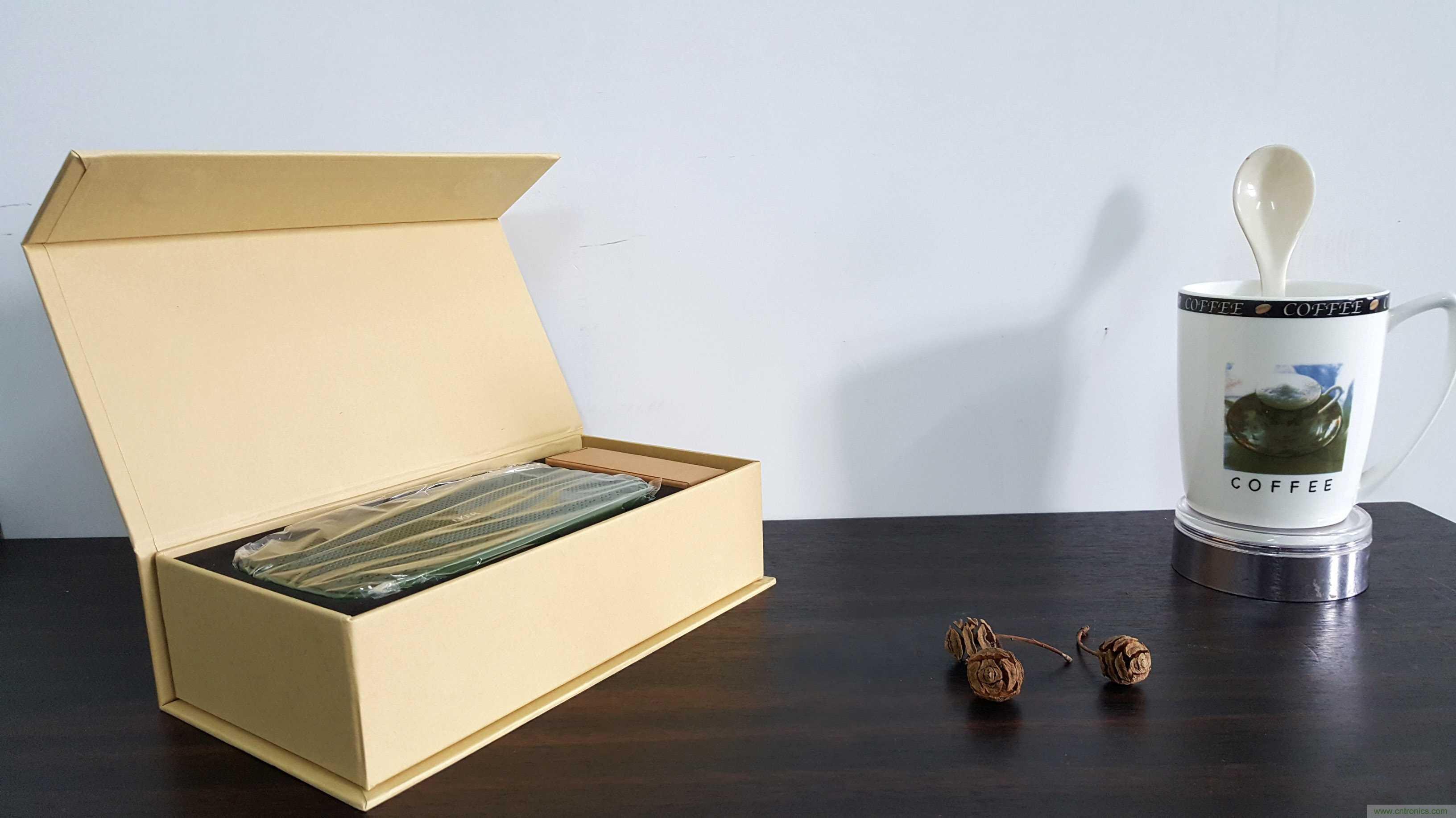 搞怪&ldquo;美人魚(yú)&rdquo;盡享靈克藍(lán)牙音箱的天籟之音！