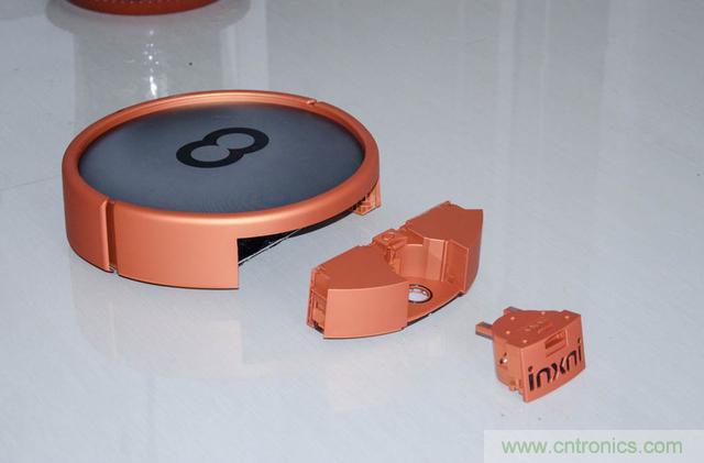 智能導(dǎo)航掃地機(jī)器人，以內(nèi)更靠譜！