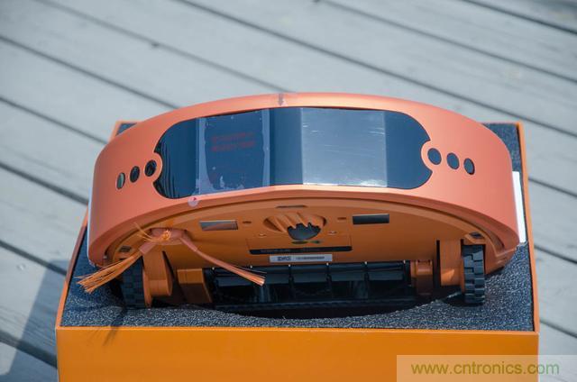 智能導(dǎo)航掃地機(jī)器人，以內(nèi)更靠譜！