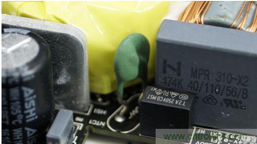 69元小米4口USB充電器詳細(xì)拆解，看完你也能DIY一個(gè)