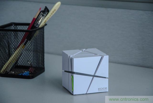 洛斐創(chuàng)意藍牙音箱，光與建筑點綴生活