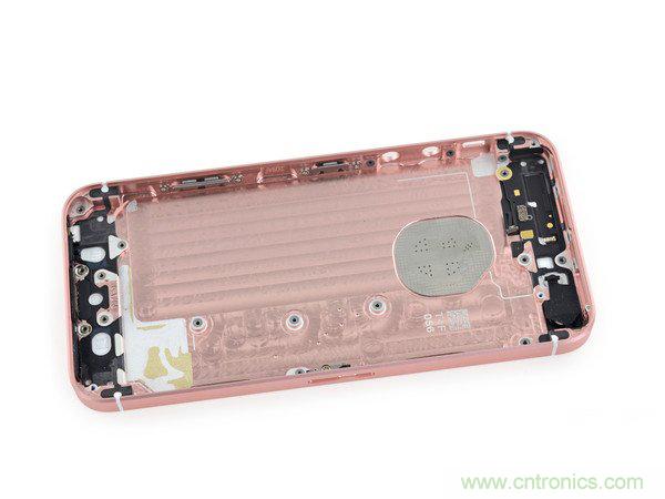 有什么地方?jīng)]有變？iPhone SE真機(jī)拆解