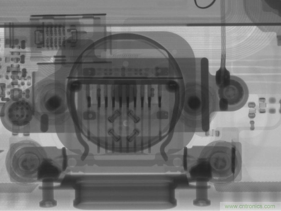 有什么地方?jīng)]有變？iPhone SE真機(jī)拆解