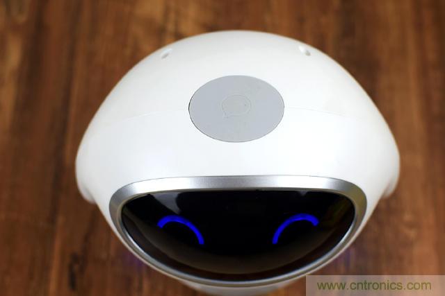 &ldquo;爸爸再不陪我，我就長大了&rdquo;&mdash;&mdash;小騰機(jī)器人