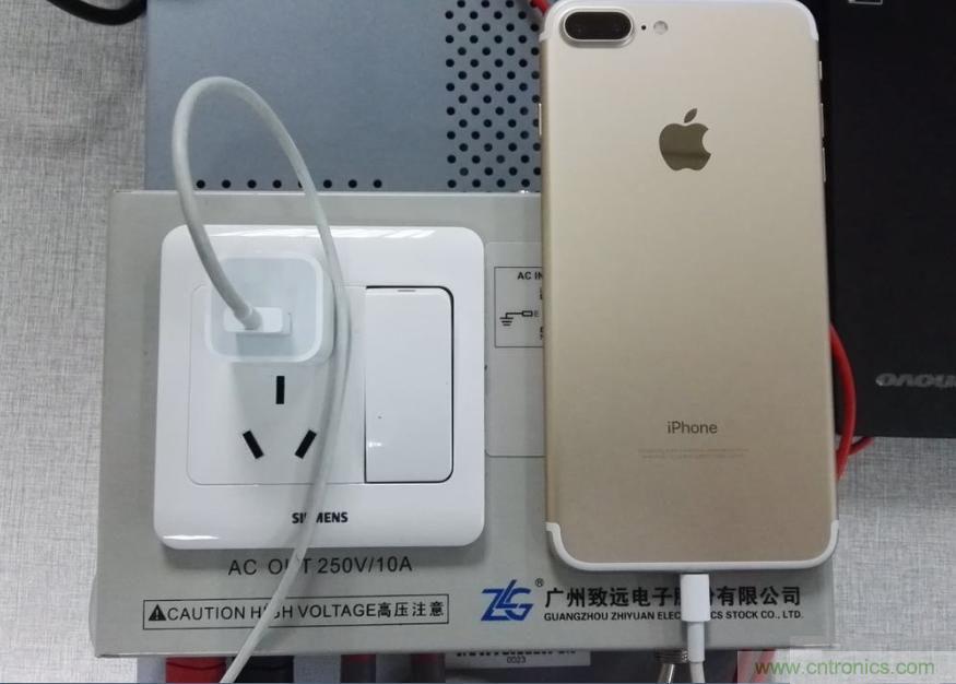 &ldquo;瘋7&rdquo;手機(jī)充電實(shí)測(cè)：為何沿用傳統(tǒng)充電模式？