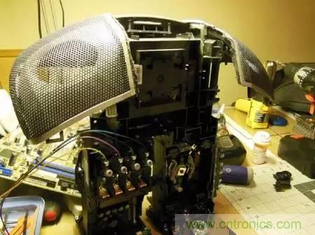 廢舊收音機(jī)如何變身成酷炫機(jī)器人？