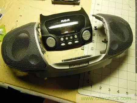 廢舊收音機(jī)如何變身成酷炫機(jī)器人？