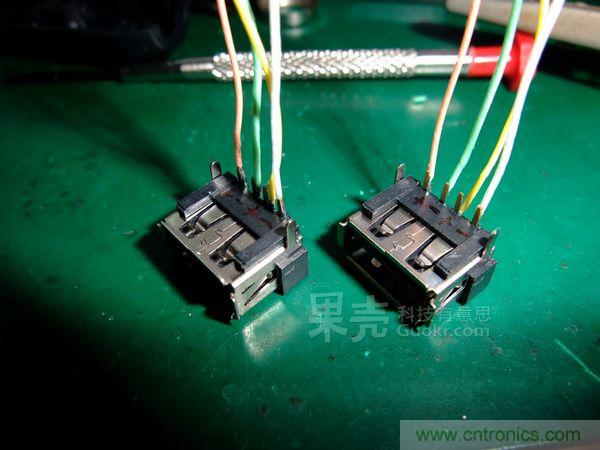 常出差的工程師適合DIY一款這樣的車(chē)用手機(jī)充電器