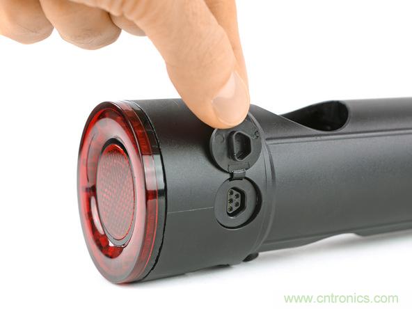 從電池到傳感器，完整拆解小米智能自行車