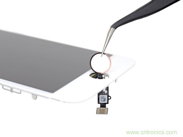 iPhone 8首拆：無線充電版本的iPhone 7？