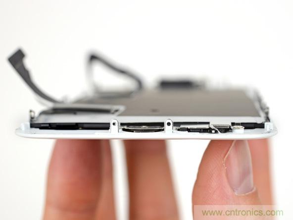 iPhone 8首拆：無線充電版本的iPhone 7？