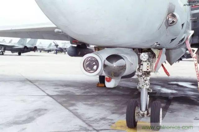 紅外傳感器工作原理、種類、特點以及應用詳解