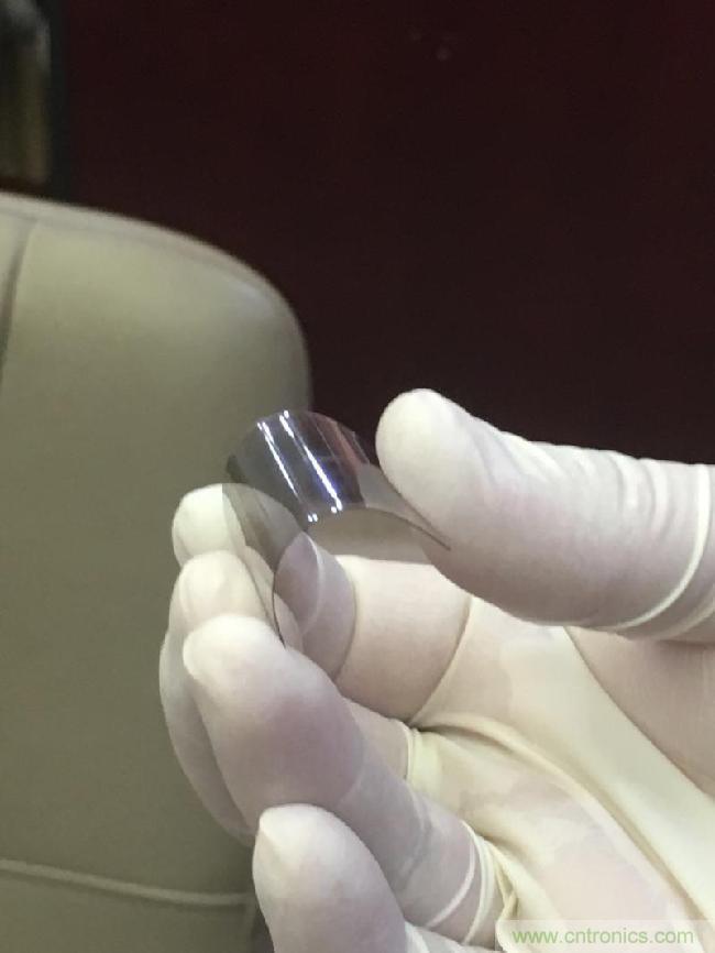 可彎曲摔不碎的半導(dǎo)體？顛覆你的認(rèn)知