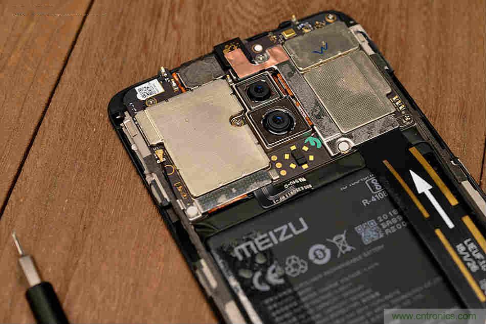 拆解魅族15 Plus：玩轉(zhuǎn)了新概念，但其工藝究竟如何？