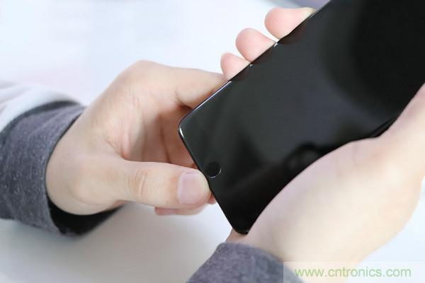 魅族M15拆解：做工精致，壓感Home鍵采用中國芯