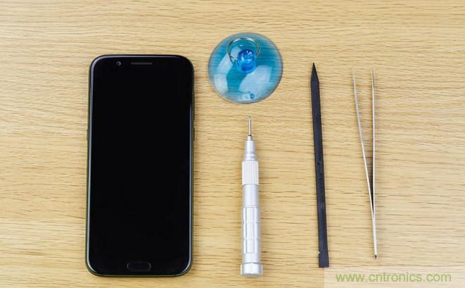 拆解黑鯊手機：多級直觸一體式液冷系統(tǒng)有什么門道？