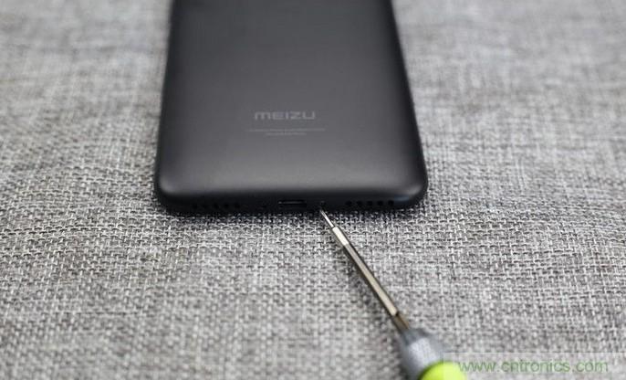 拆解魅藍(lán)6T：百元機(jī)的品質(zhì)就真的低？