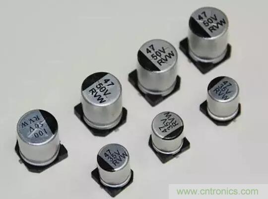 如何區(qū)分電解電容與無極性電容？