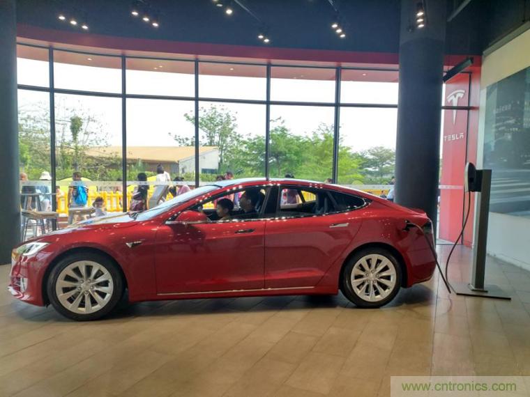 特斯拉一季度交付報(bào)告出爐，產(chǎn)能危機(jī)變需求危機(jī)？