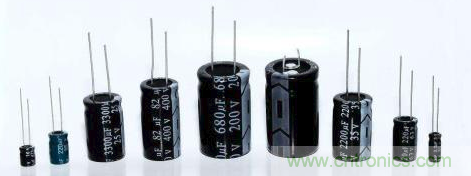 電容的尺寸、耐壓值、方向，這些參數(shù)該如何選擇？