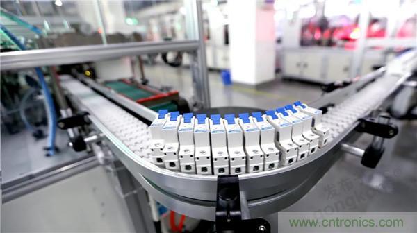 正泰昆侖 | 續(xù)寫榮耀，領馭未來