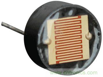 你有沒有試過用儀表放大器測量兩個光源的相對強(qiáng)度？