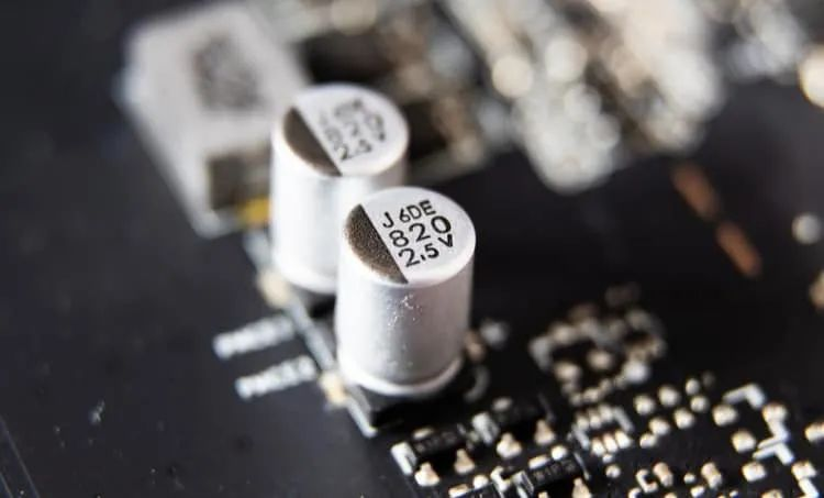 如何確定目標(biāo)阻抗以實(shí)現(xiàn)電源完整性？