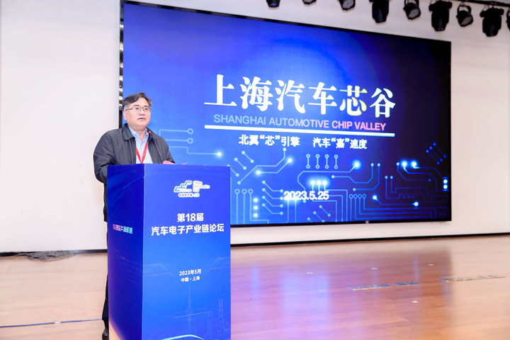 汽車產(chǎn)業(yè)加速邁向智能網(wǎng)聯(lián)電氣化，車規(guī)中國芯力爭據(jù)此集體突破并實現(xiàn)高質(zhì)量發(fā)展