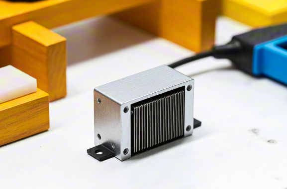 壓電蜂鳴器技術(shù)深度剖析：原理、優(yōu)勢與國內(nèi)外廠商對比