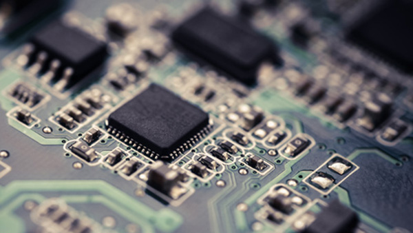 運算放大器輸出電壓反向問題：正確選型，輕松化解！